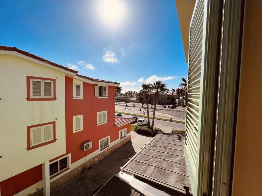 Cozy Apartment With Pool, Near Beach And Center Санта-Мария Экстерьер фото